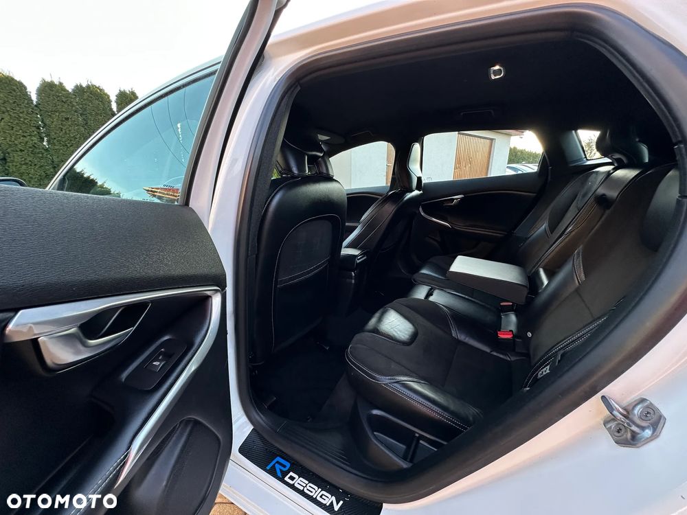 Volvo V40 D2 RDesign - 19