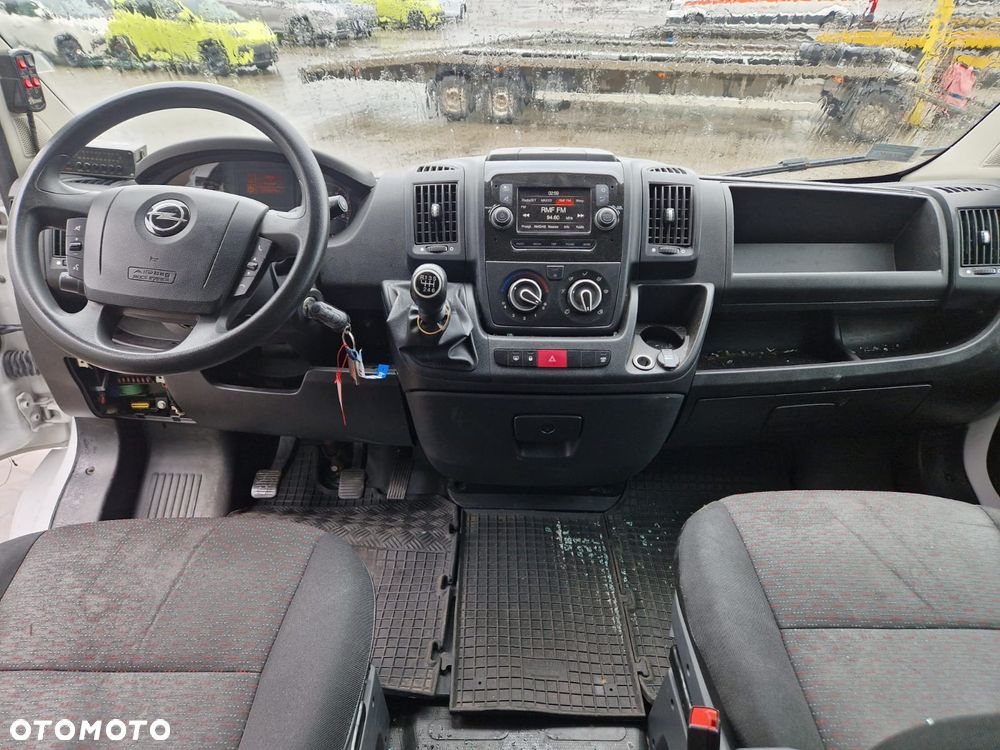 Opel Movano Doka Skrzynia Salon - 15