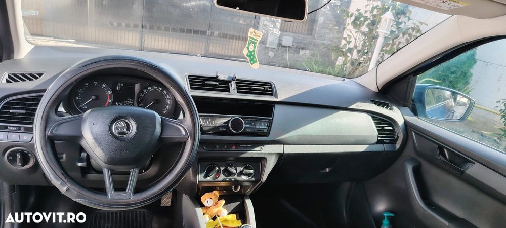 Skoda Fabia - 5