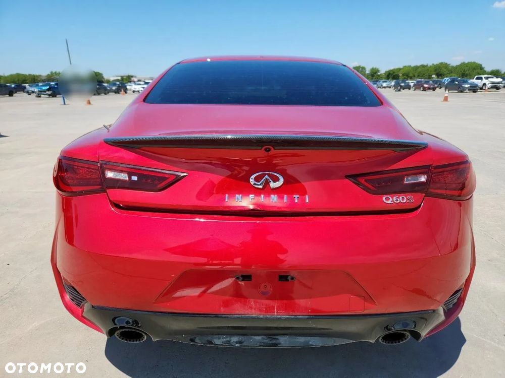 Infiniti Q60 - 6