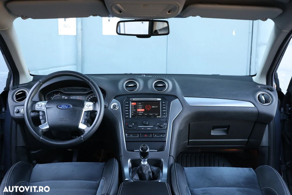 Ford Mondeo 2.0 TDCI Business Class - 14