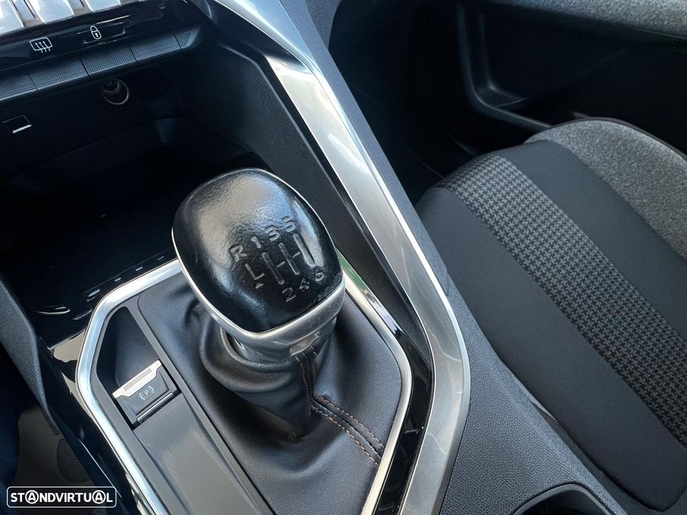 Peugeot 3008 1.5 BlueHDi Active Pack - 48