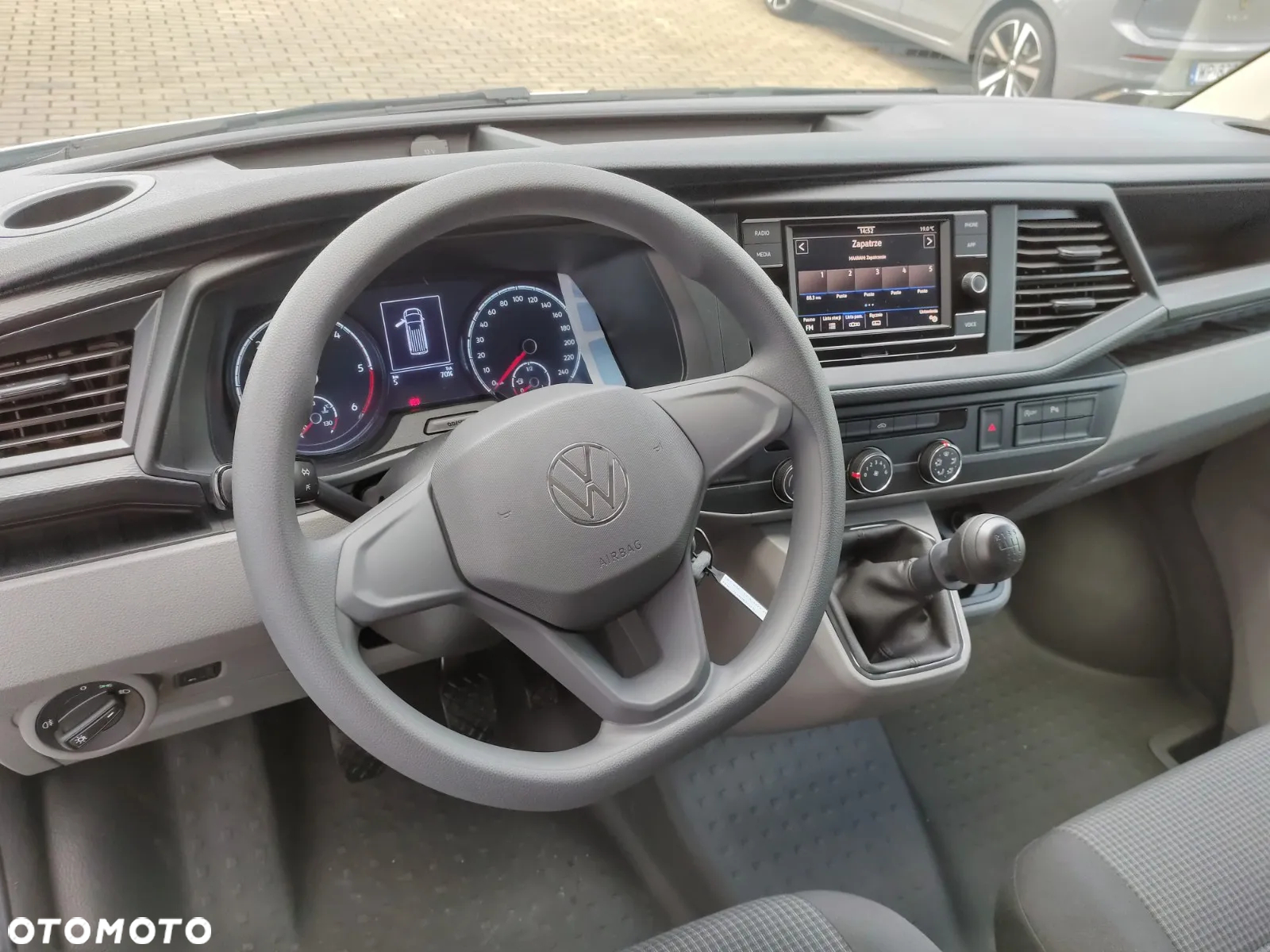 Volkswagen Transporter 6.1 Furgon - 12