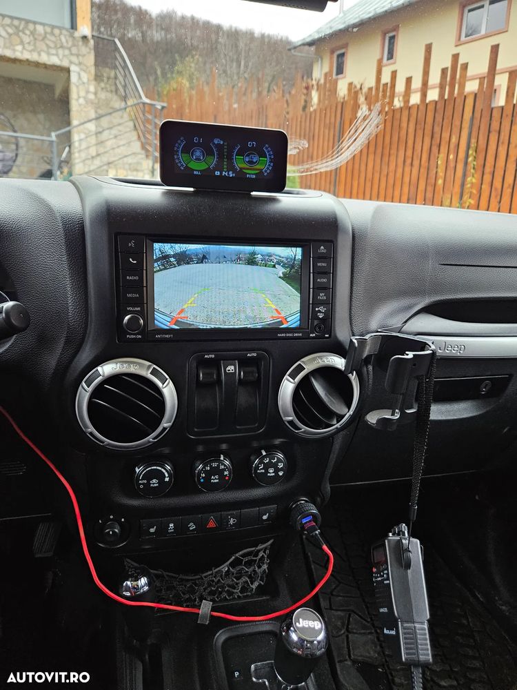 Jeep Wrangler 2.8 CRD AT Rubicon - 4