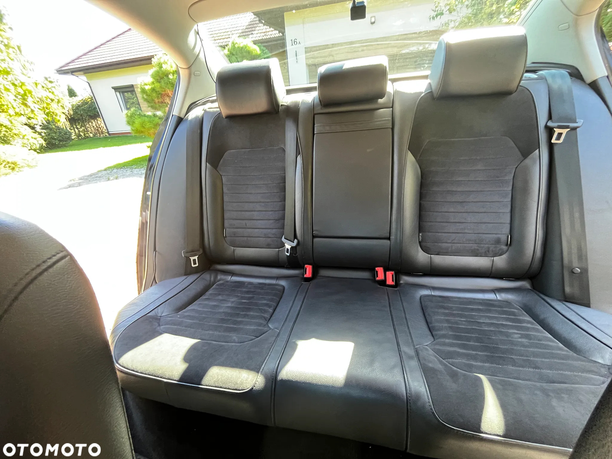 Volkswagen Passat 2.0 TDI Highline DSG - 23