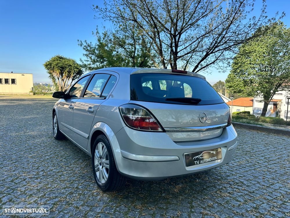 Opel Astra 1.7 CDTI Cosmo - 6
