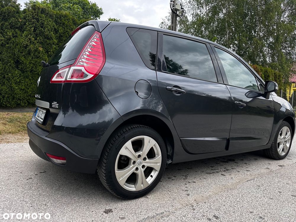 Renault Scenic 1.6 16V 110 Authentique - 4