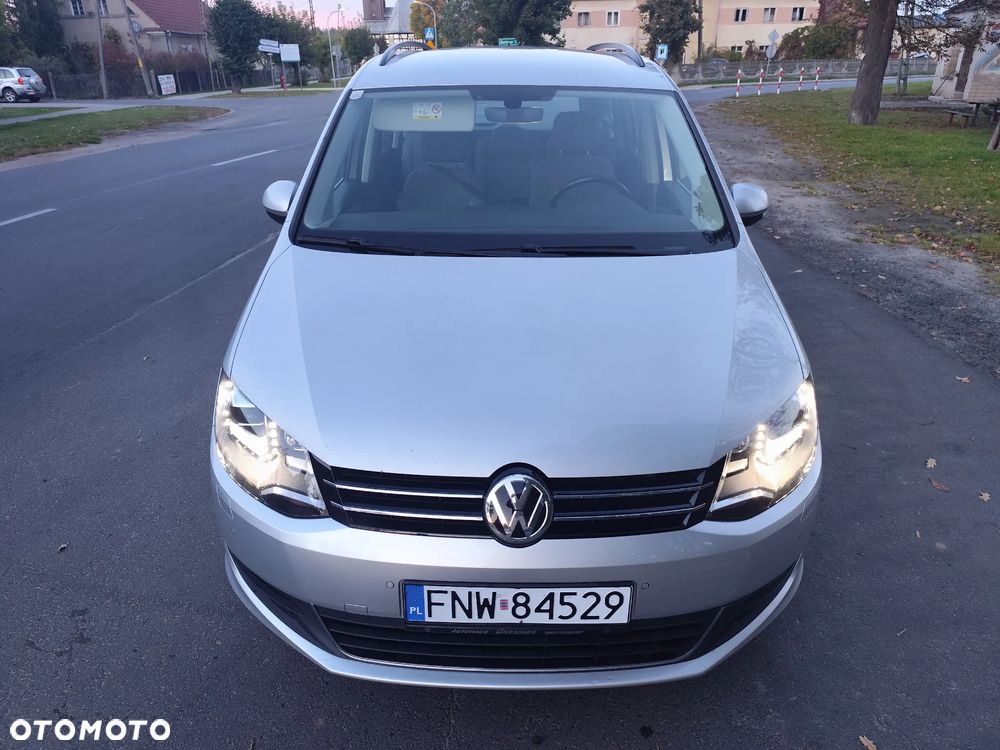 Volkswagen Sharan - 1