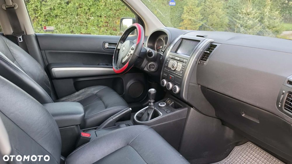 Nissan X-Trail 2.0 dCi SE - 11