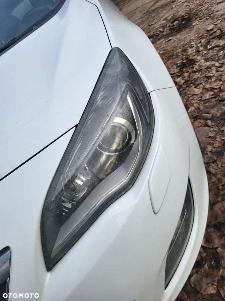 Opel Astra 1.7 CDTI DPF Cosmo - 4