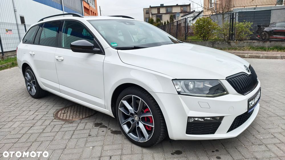 Skoda Octavia 2.0 TDI DSG RS - 4