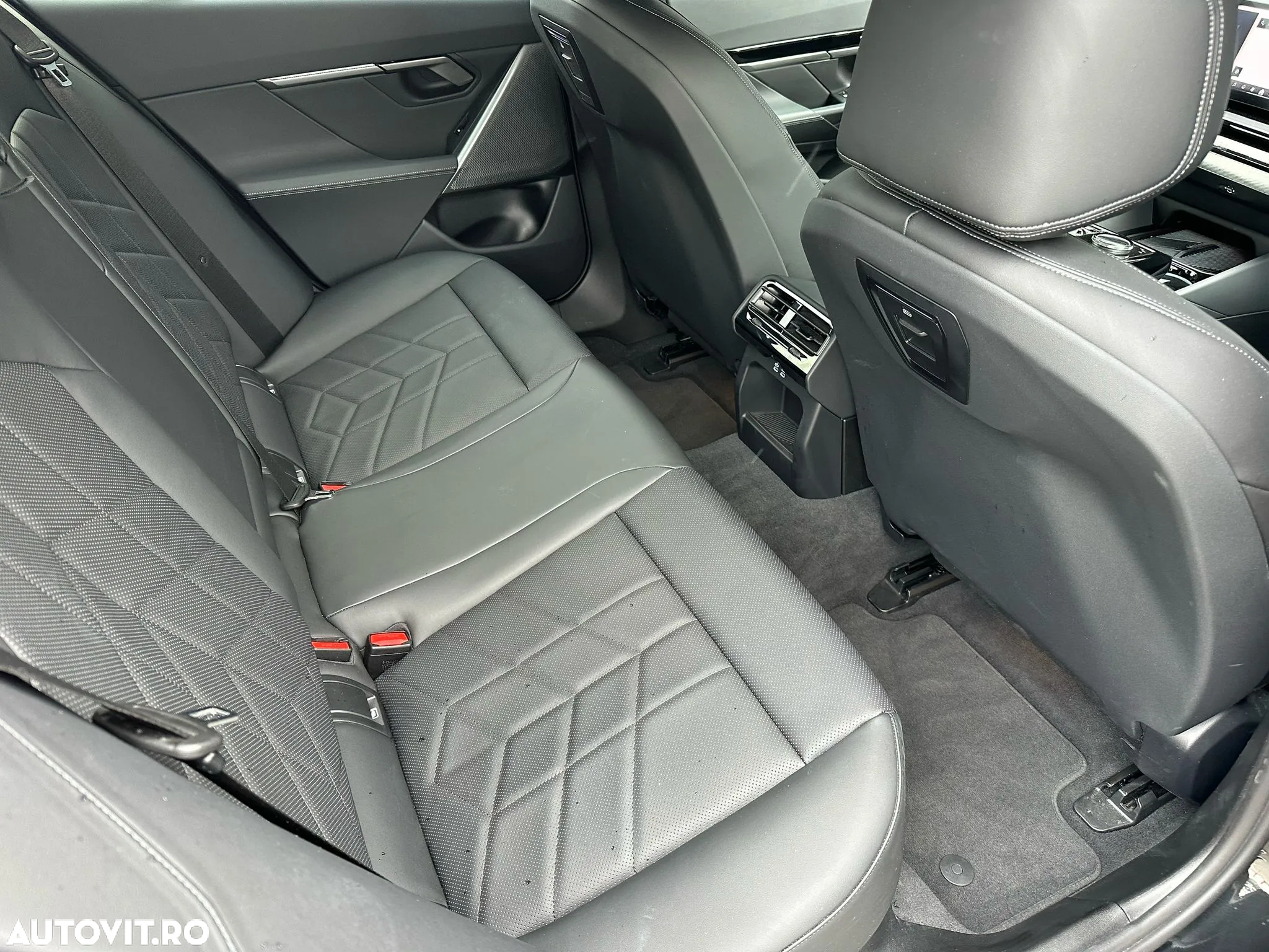 BMW Seria 5 520i Aut. - 12
