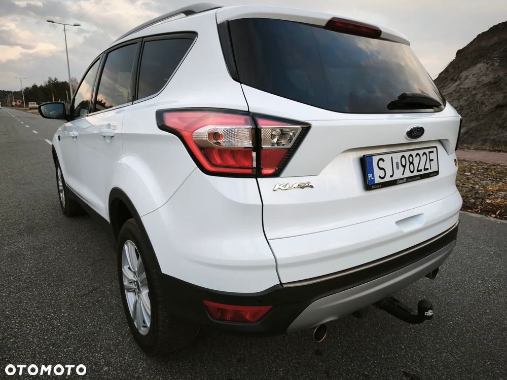 Ford Kuga 1.5 EcoBoost 2x4 Titanium - 14