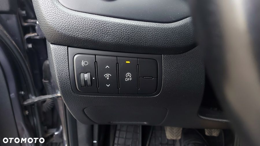 Kia Ceed - 22