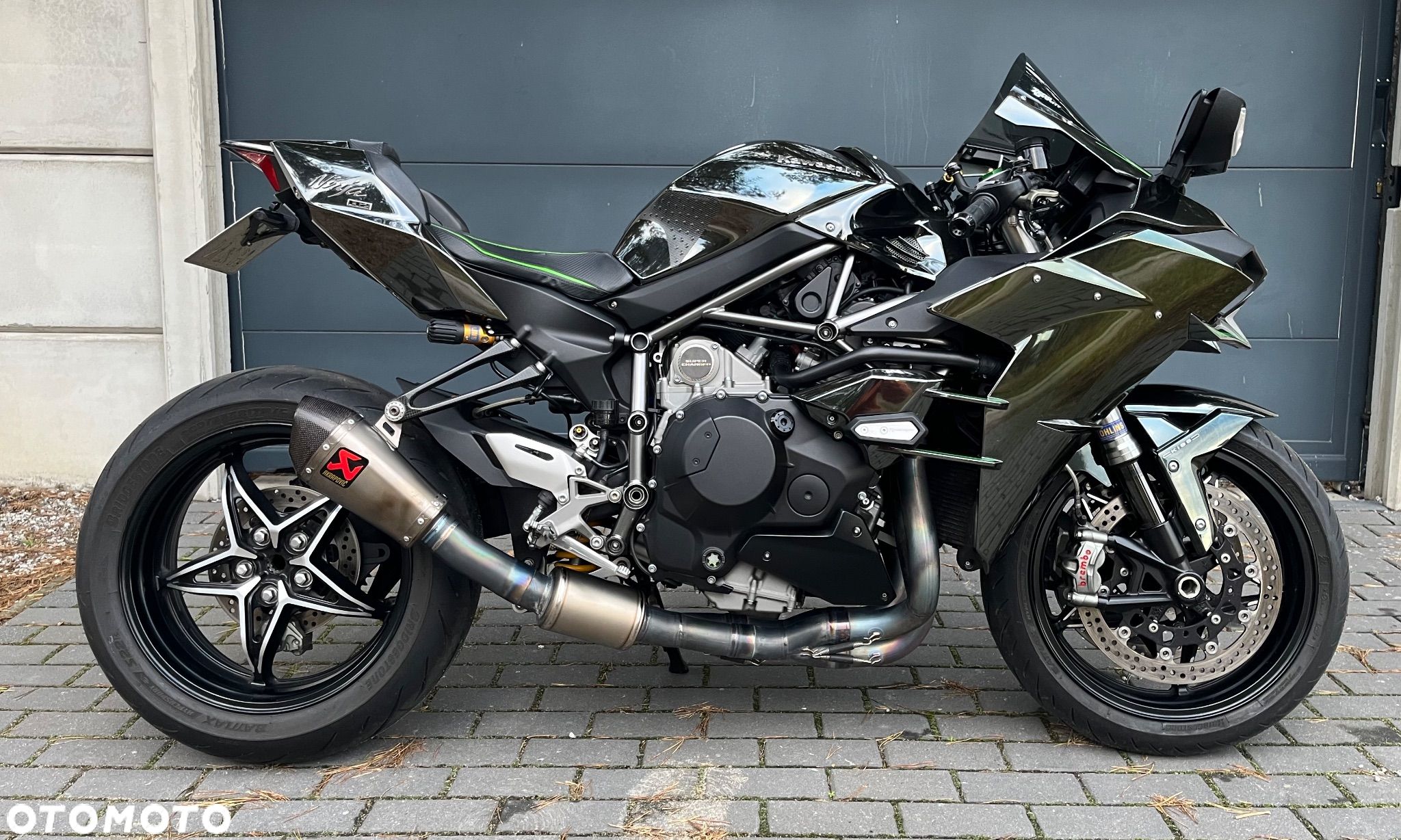 Kawasaki H2 - 1