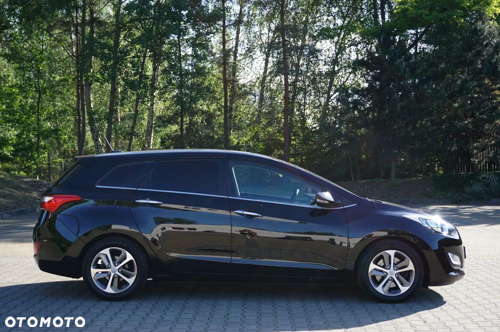 Hyundai i30 blue 1.6 GDI YES Gold - 7