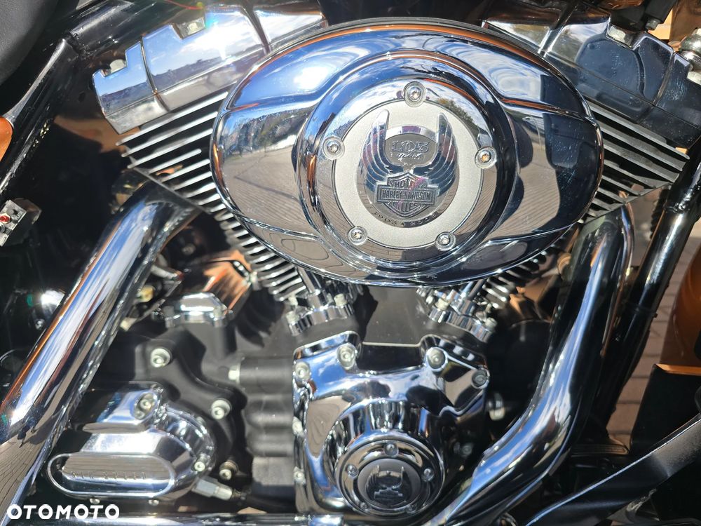 Harley-Davidson Touring Ultra Limited - 32