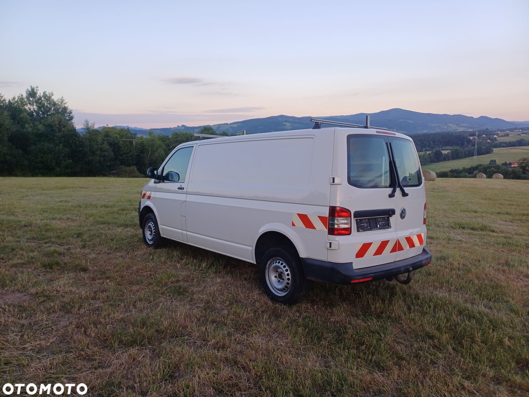 Volkswagen Transporter - 2