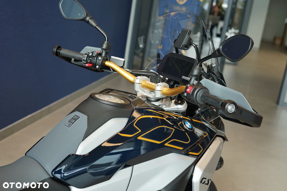BMW R - 15