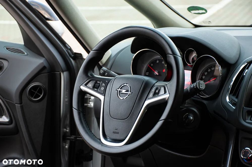 Opel Zafira Tourer 2.0 CDTI ecoFLEX Start/Stop Innovation - 23