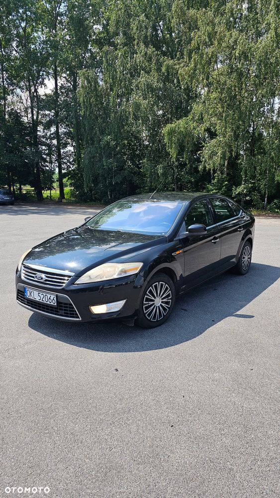 Ford Mondeo 1.8 TDCi Ghia - 12