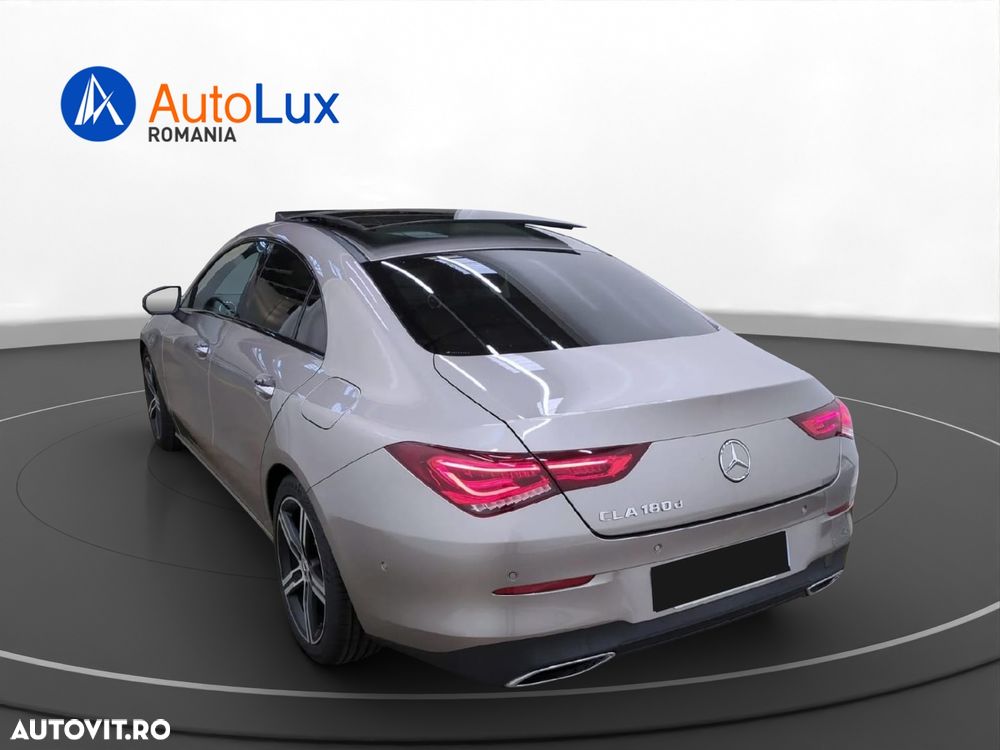 Mercedes-Benz CLA 180 d 8G-DCT - 4