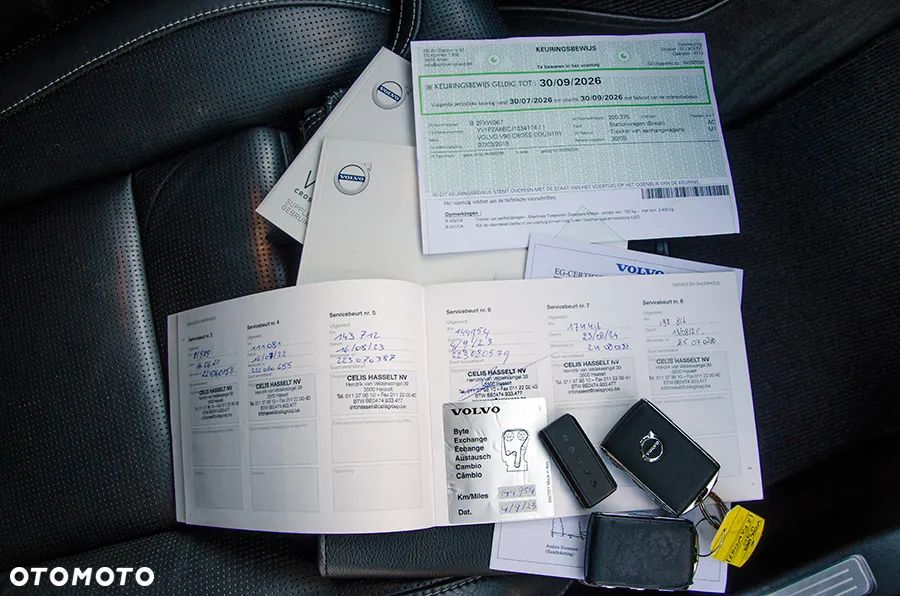 Volvo V90 Cross Country D4 AWD Geartronic Pro - 35