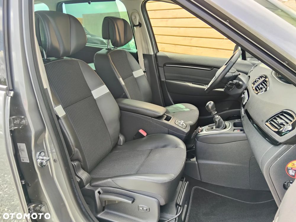 Renault Scenic ENERGY TCe 115 S&S Bose Edition - 22