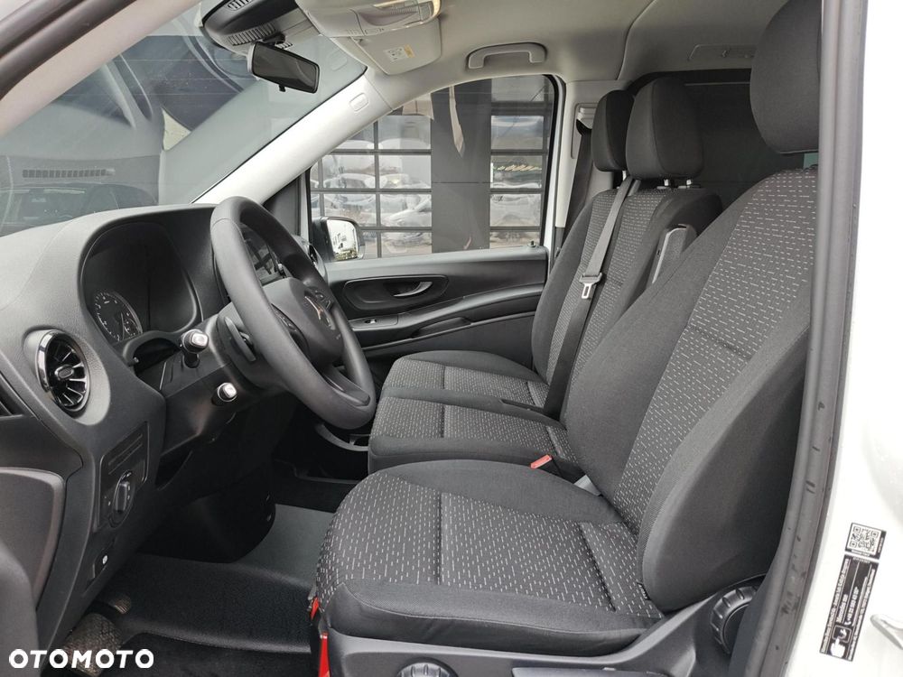Mercedes-Benz Vito - 10