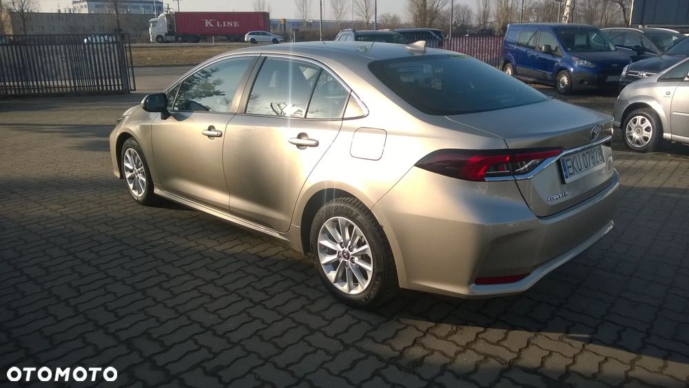 Toyota Corolla 1.6 Comfort - 3