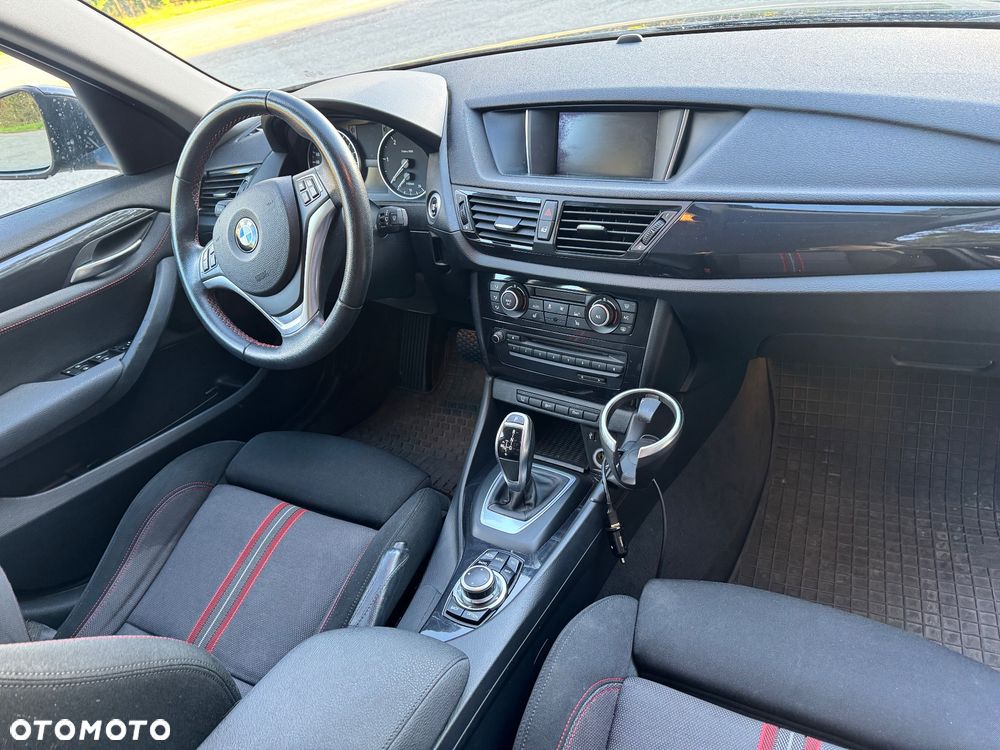 BMW X1 sDrive20d Sport Line - 7