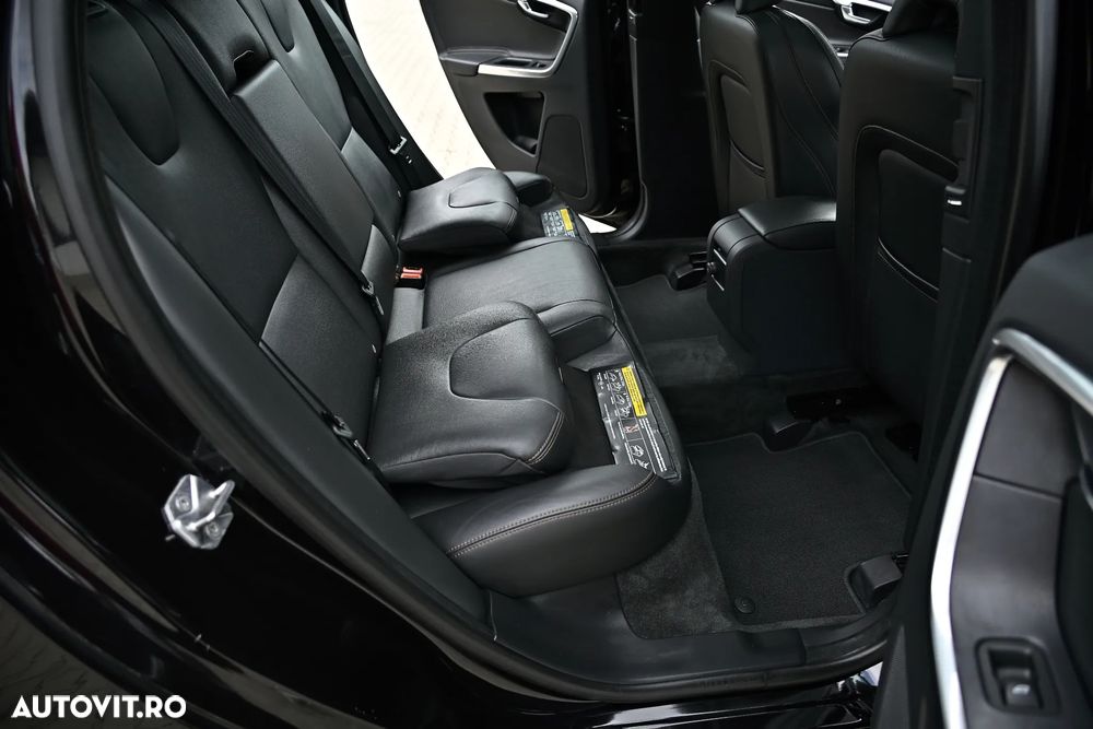 Volvo XC 60 D4 Geartronic Summum - 19