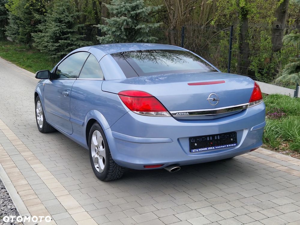 Opel Astra 1.8 Cosmo - 8
