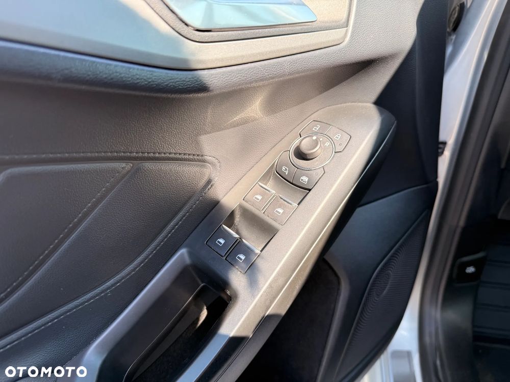 Ford Focus 1.0 EcoBoost mHEV ST-Line - 15