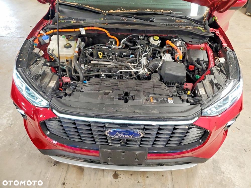 Ford Kuga 2.5 Duratec FHEV 4x4 TITANIUM - 9