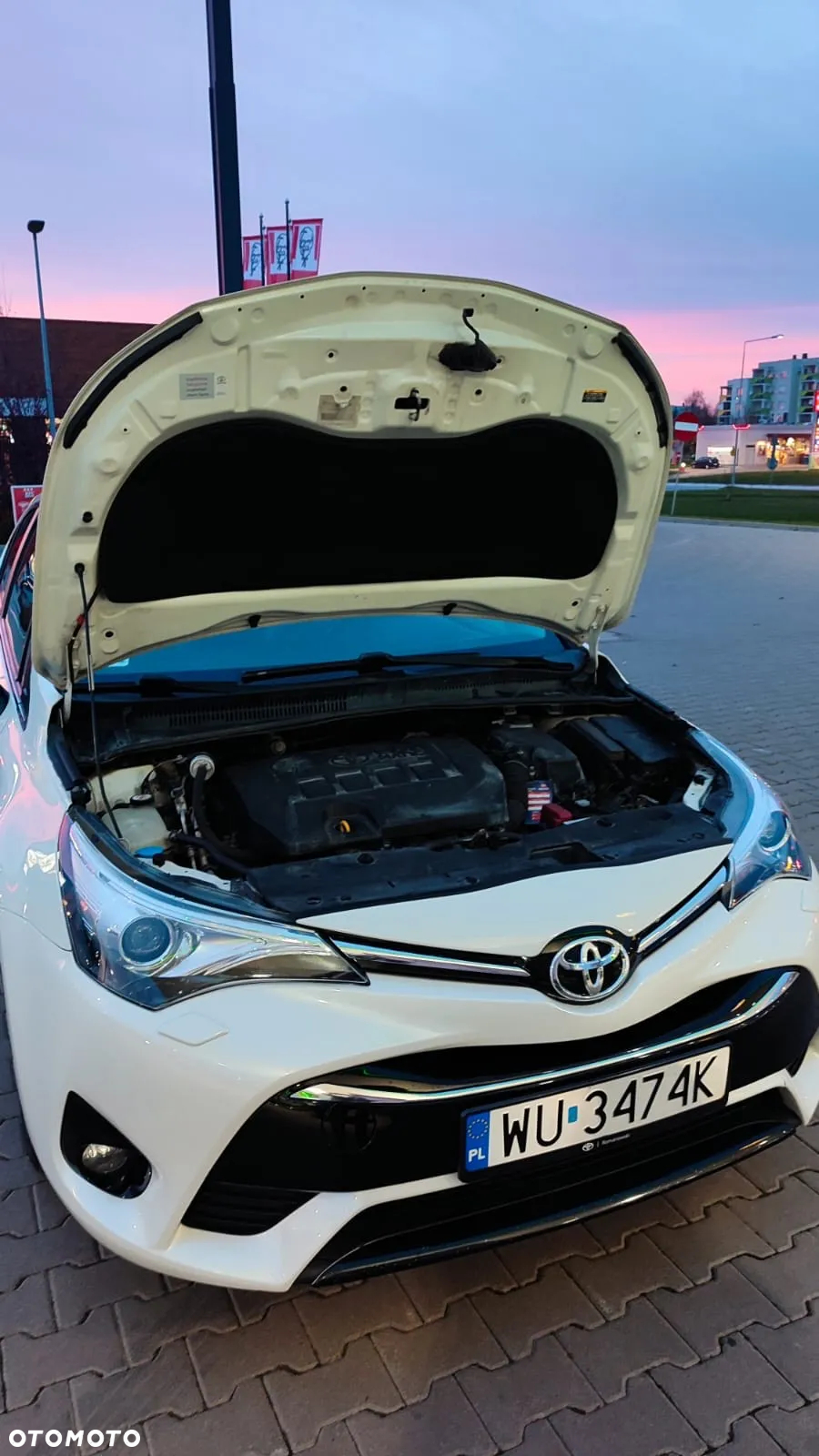 Toyota Avensis 1.8 Selection MS - 7