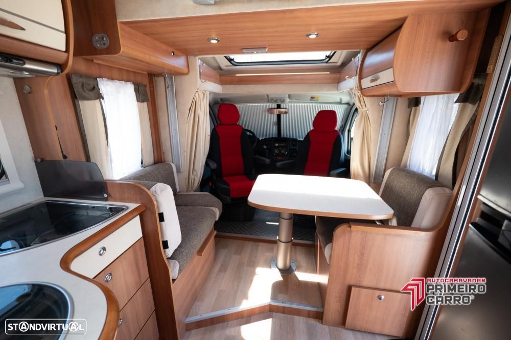 Rapido Serie 6F 646B, cama francesa e basculante - 60