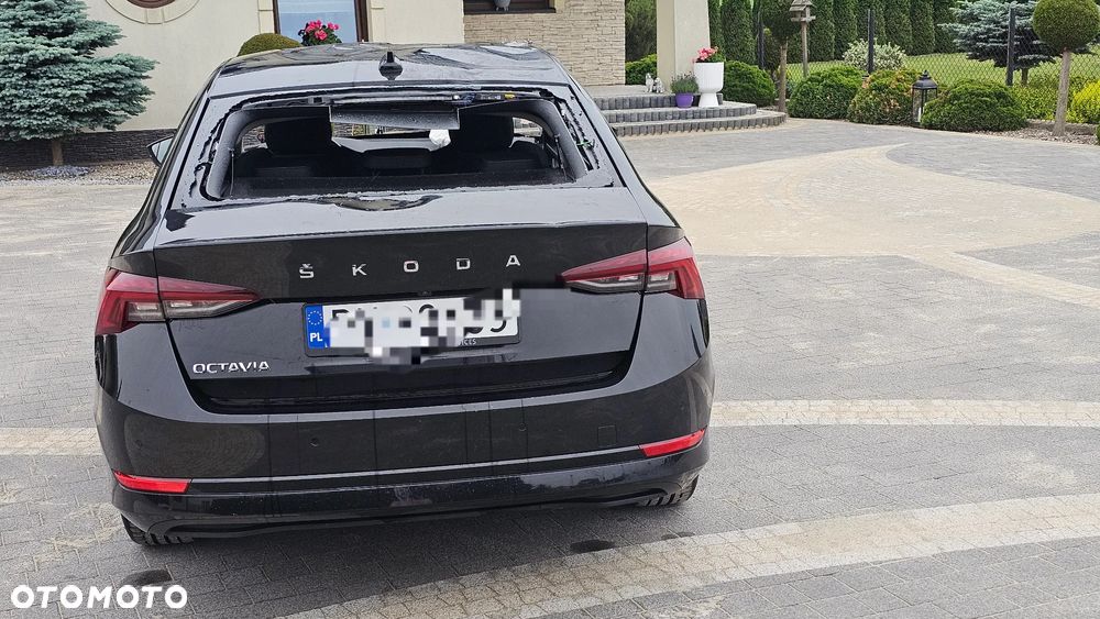 Skoda Octavia 2.0 TDI Ambition DSG - 6