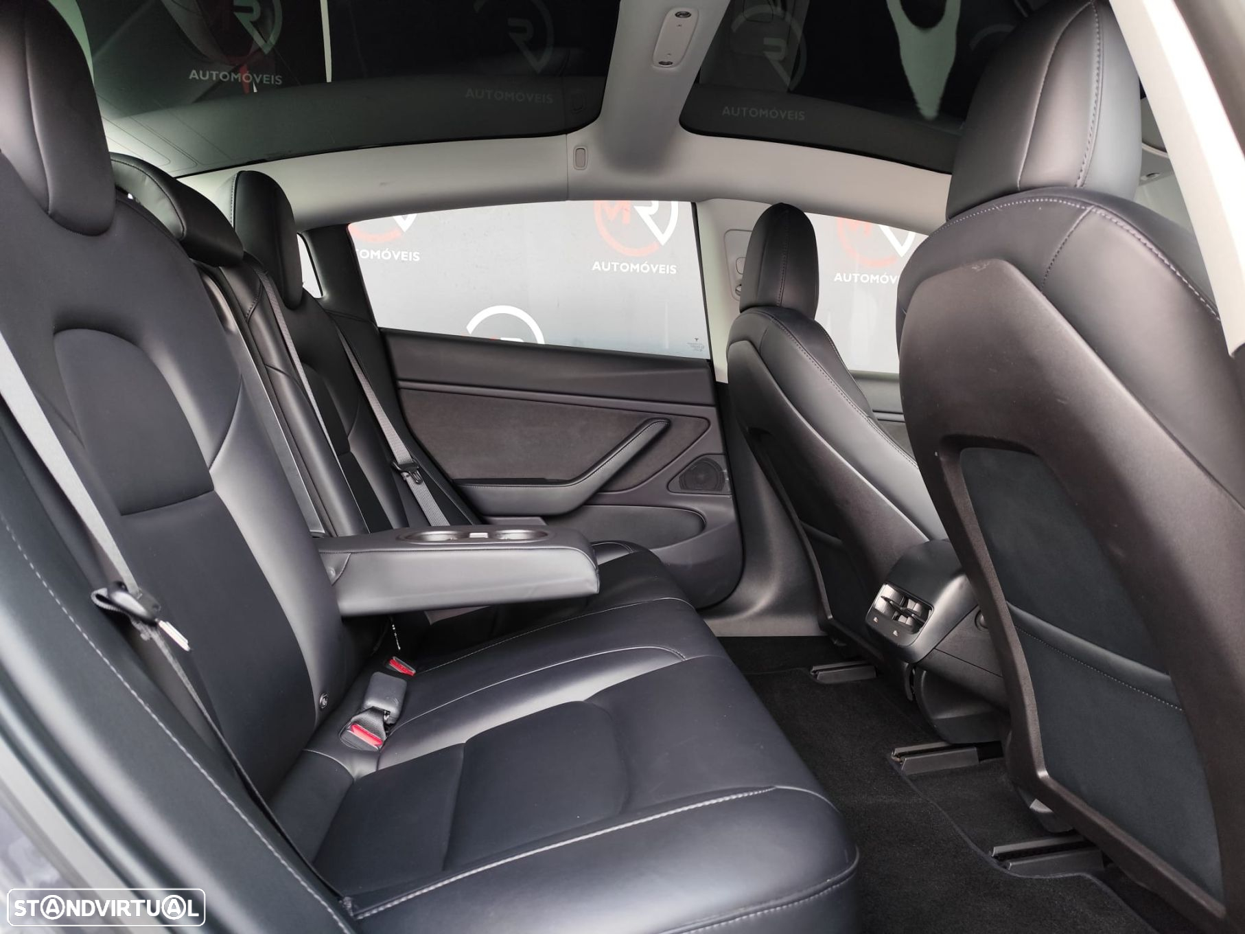 Tesla Model 3 - 33