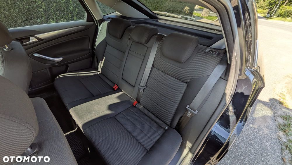 Ford Mondeo 2.2 TDCi Titanium - 22