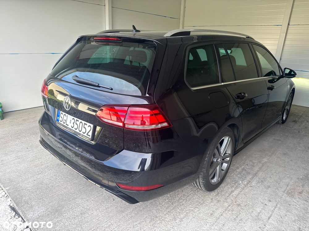 Volkswagen Golf 1.5 TSI EVO R-Line - 25