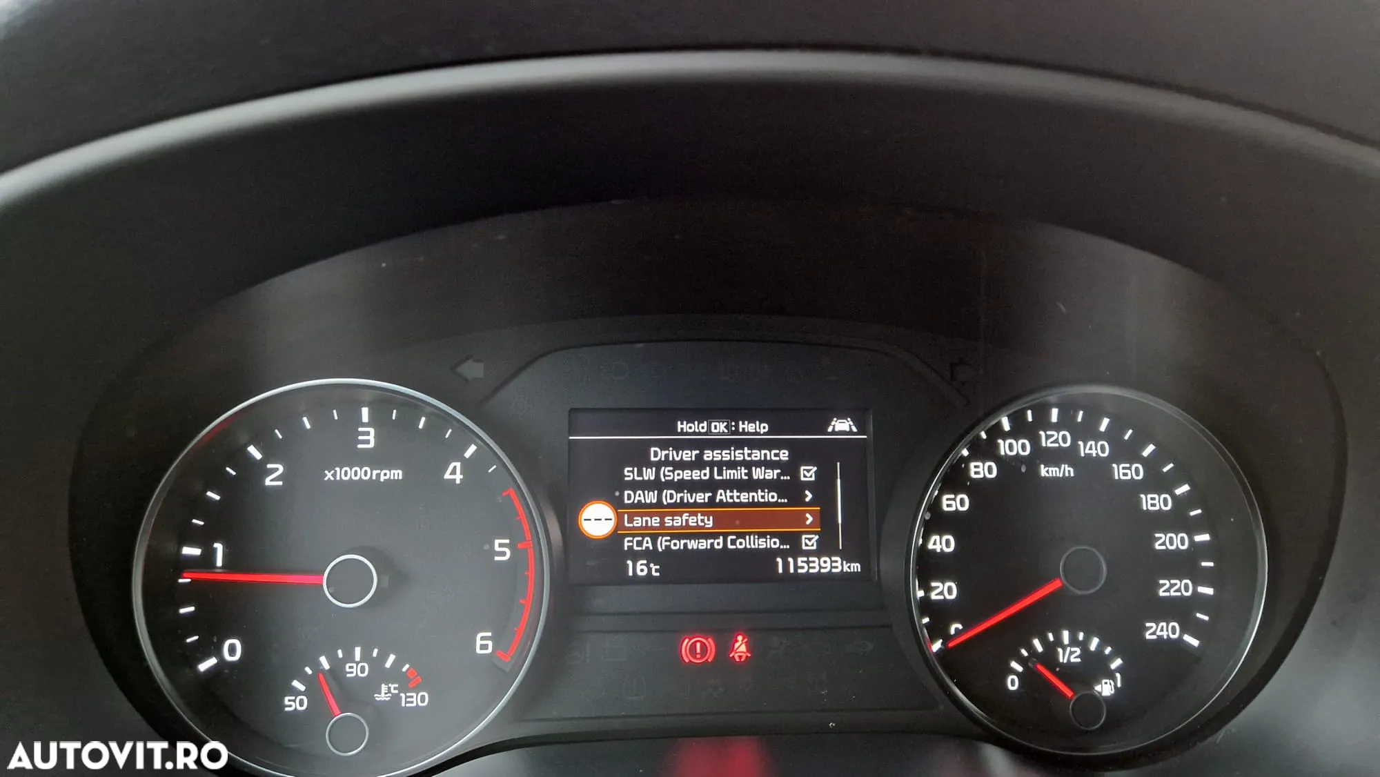Kia Sportage 2,0 CRDI AWD Spirit - 36