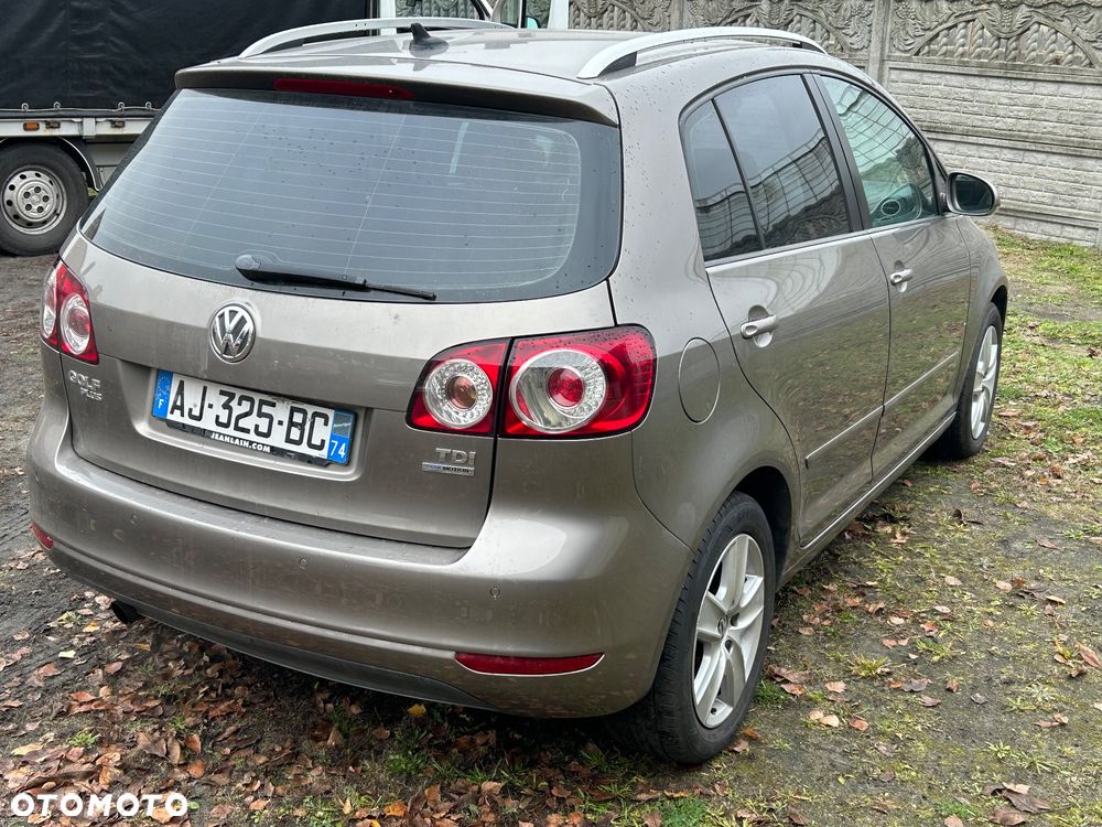 Volkswagen Golf Plus 1.6 TDI BlueMot Comfortline DSG - 5