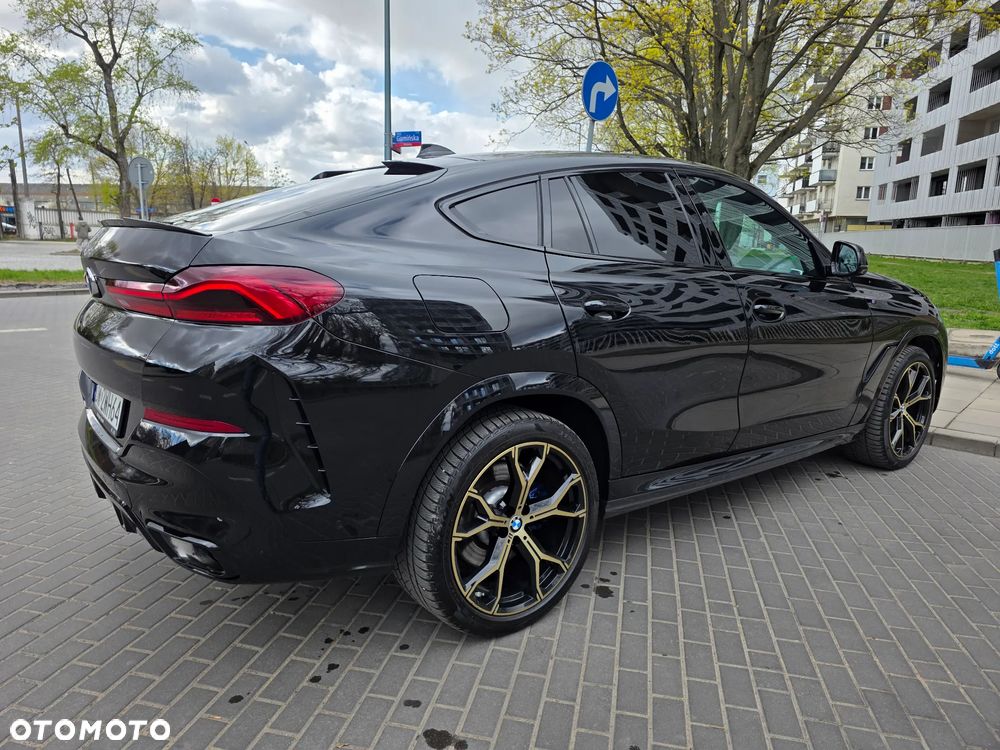 BMW X6M - 30