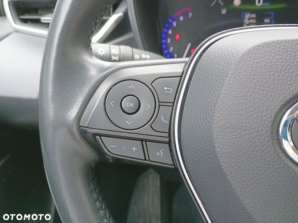 Toyota Corolla 1.8 Hybrid Executive - 12