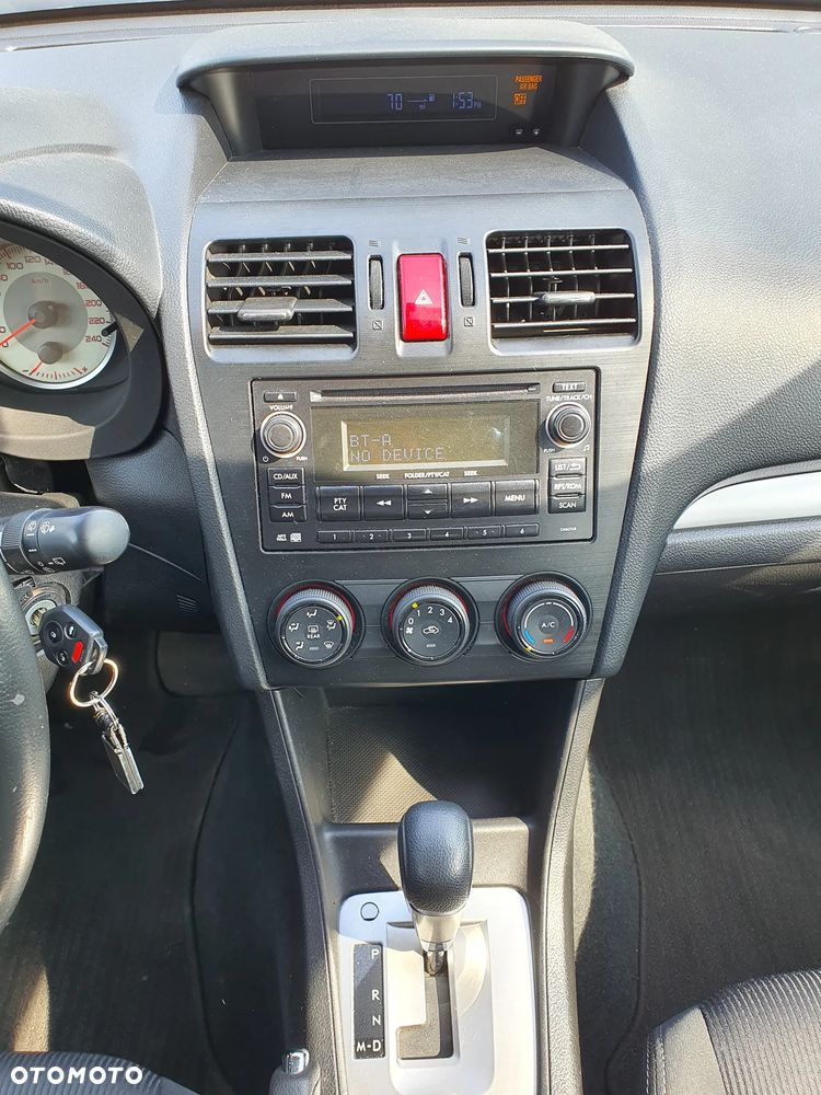 Subaru XV 2.0i Comfort CVT - 11