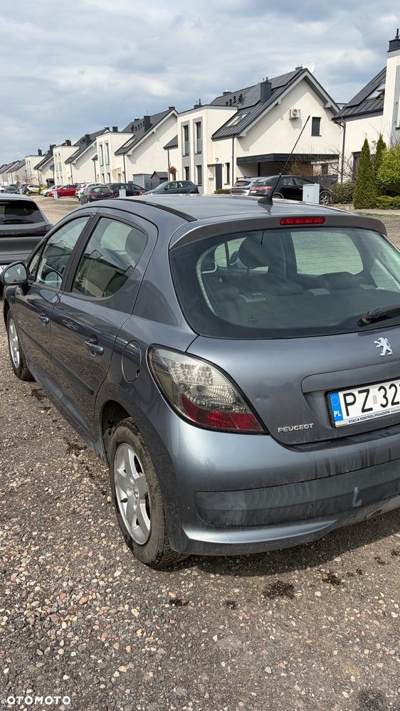 Peugeot 207 1.6 HDi - 3