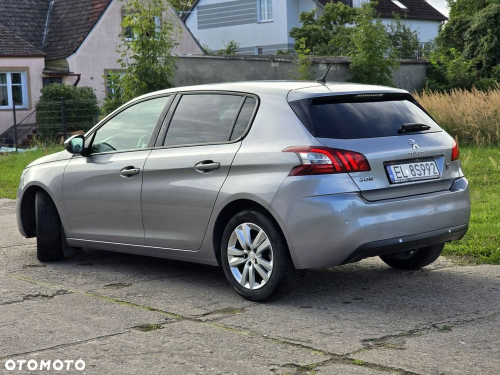 Peugeot 308 - 3