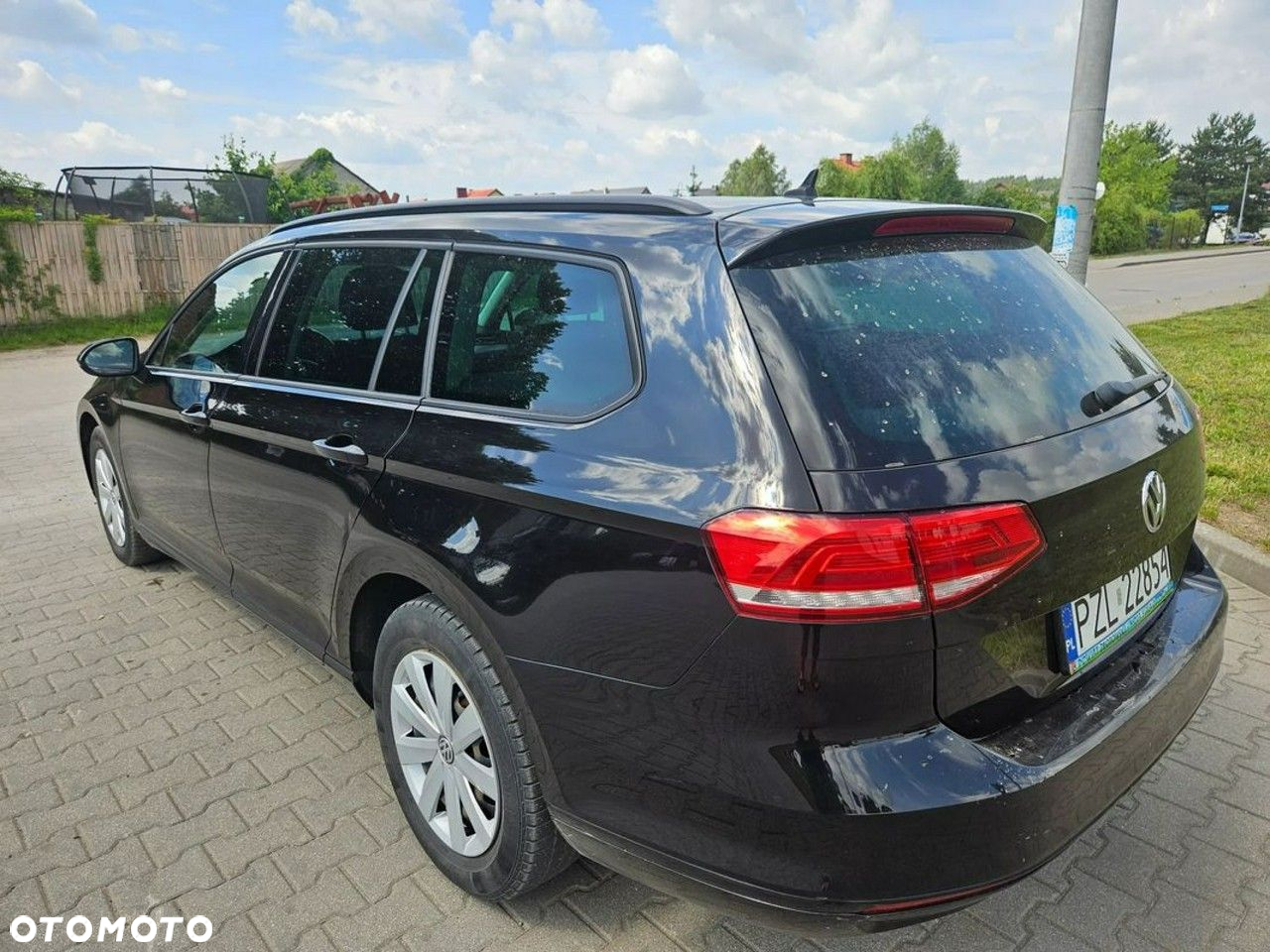 Volkswagen Passat - 4