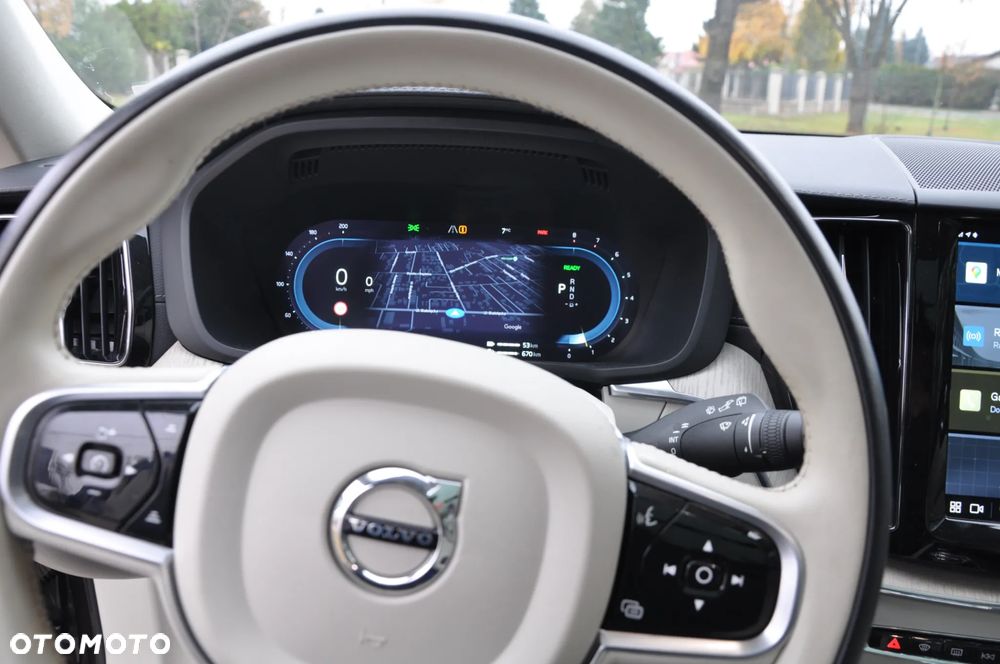 Volvo XC 60 T8 AWD Recharge Polestar Engineered - 10